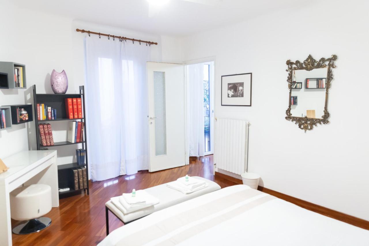 Апартаменти Sweet House Corso Genova Мілан Екстер'єр фото